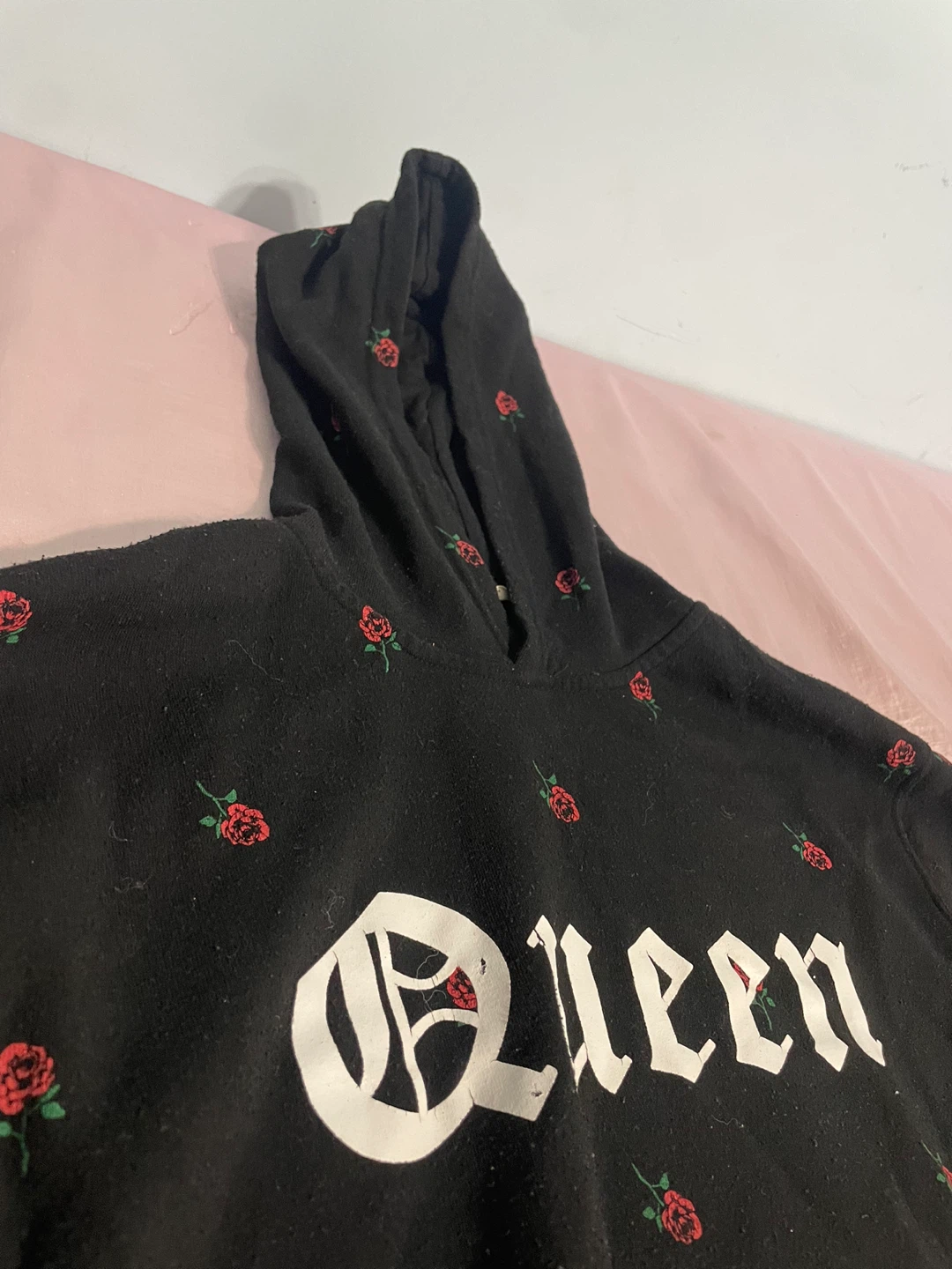 Urban Kids Black "Queen" Rose Hoodie Size L (14/16) - photo 2