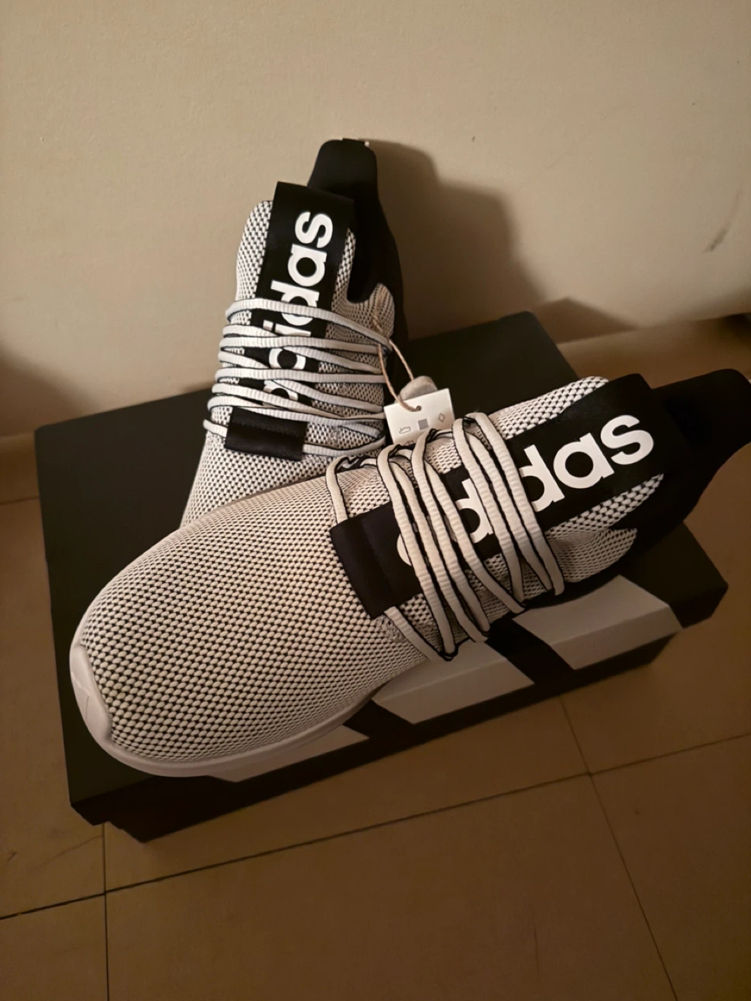 Adidas Cloudfoam Men's Running Shoes - White/Black