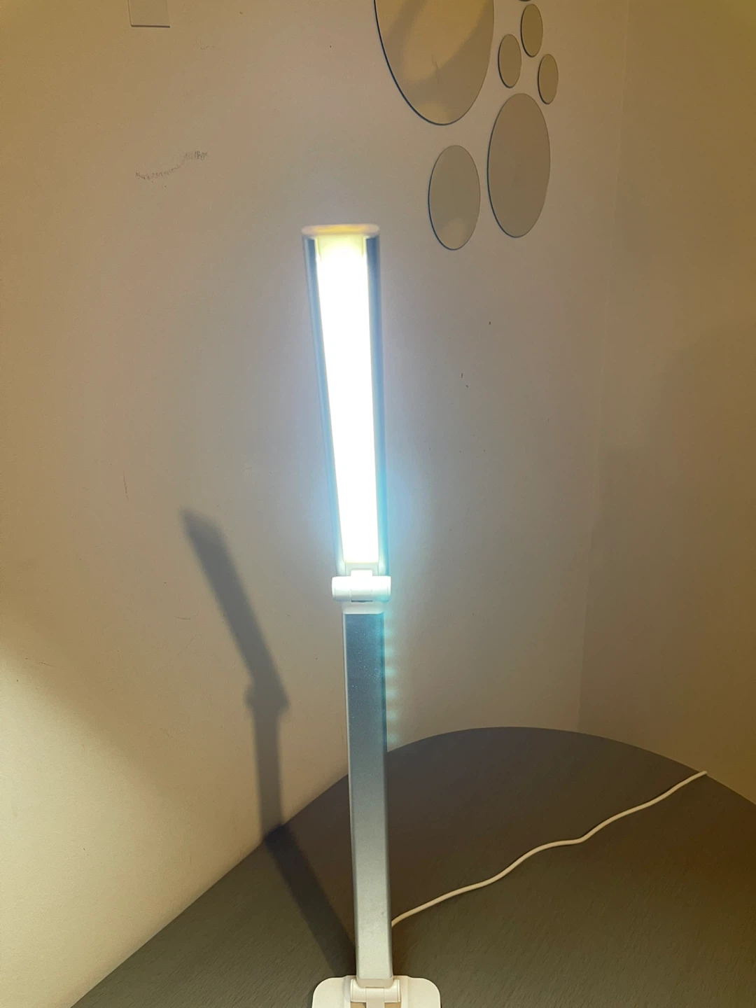 Desk lamp - photo 3