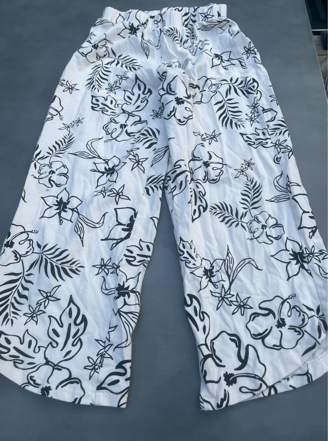 ZARA Kids White Floral Wide-Leg Pants Size 8 (CM 128)