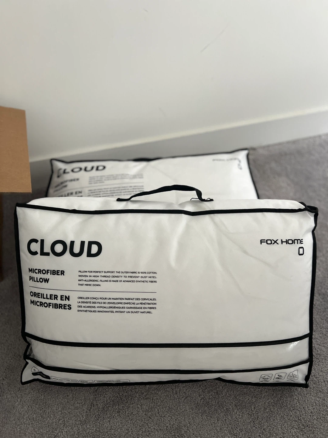 Fox Home Cloud Microfiber Pillow 21x29"