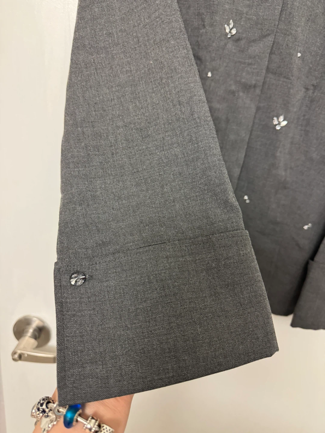 New with tag. H&M Grey Rhinestone Embellished Shirt - photo 4