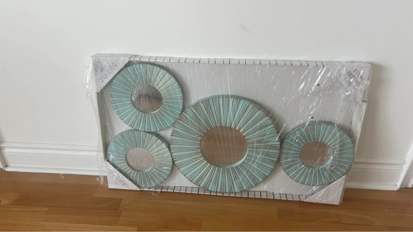 Set of 4 Azure Walls Sunburst Mirrors