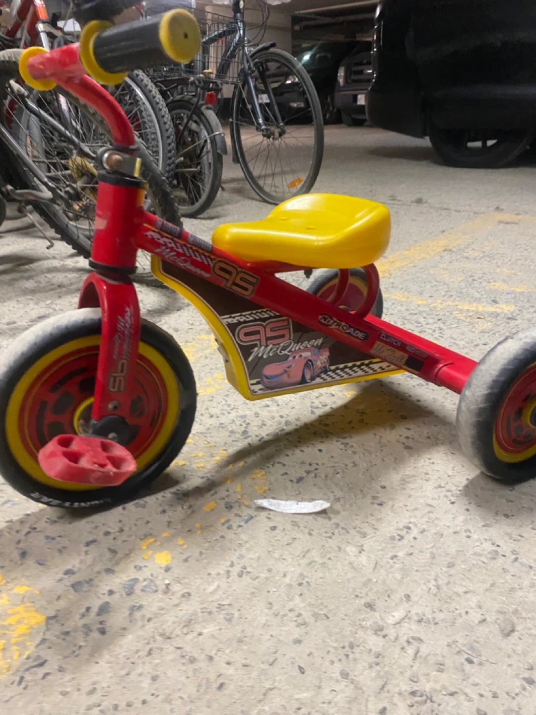 Red and Yellow Lightning McQueen Tricycle - photo 4
