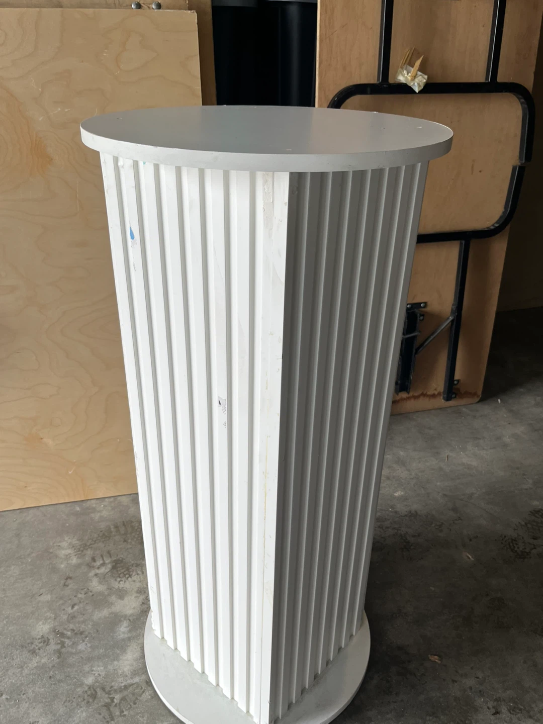 White Fluted Pedestal Stand and dessert stand - photo 2