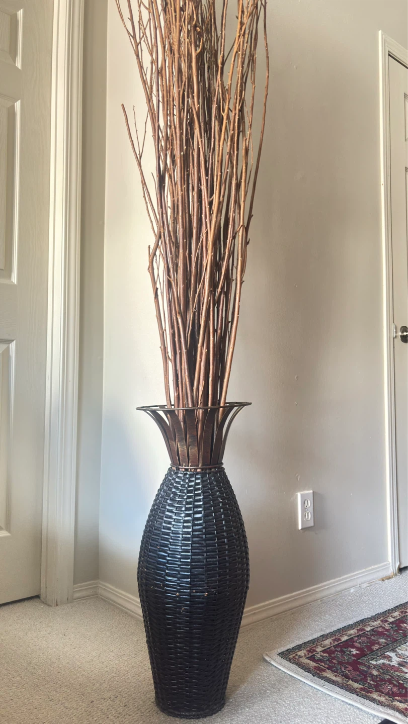 Tall Woven Floor Vase with Natural Branches - photo 3