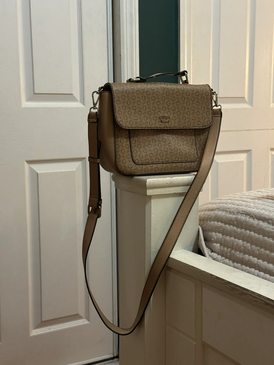 Guess Bag Purse with Strap