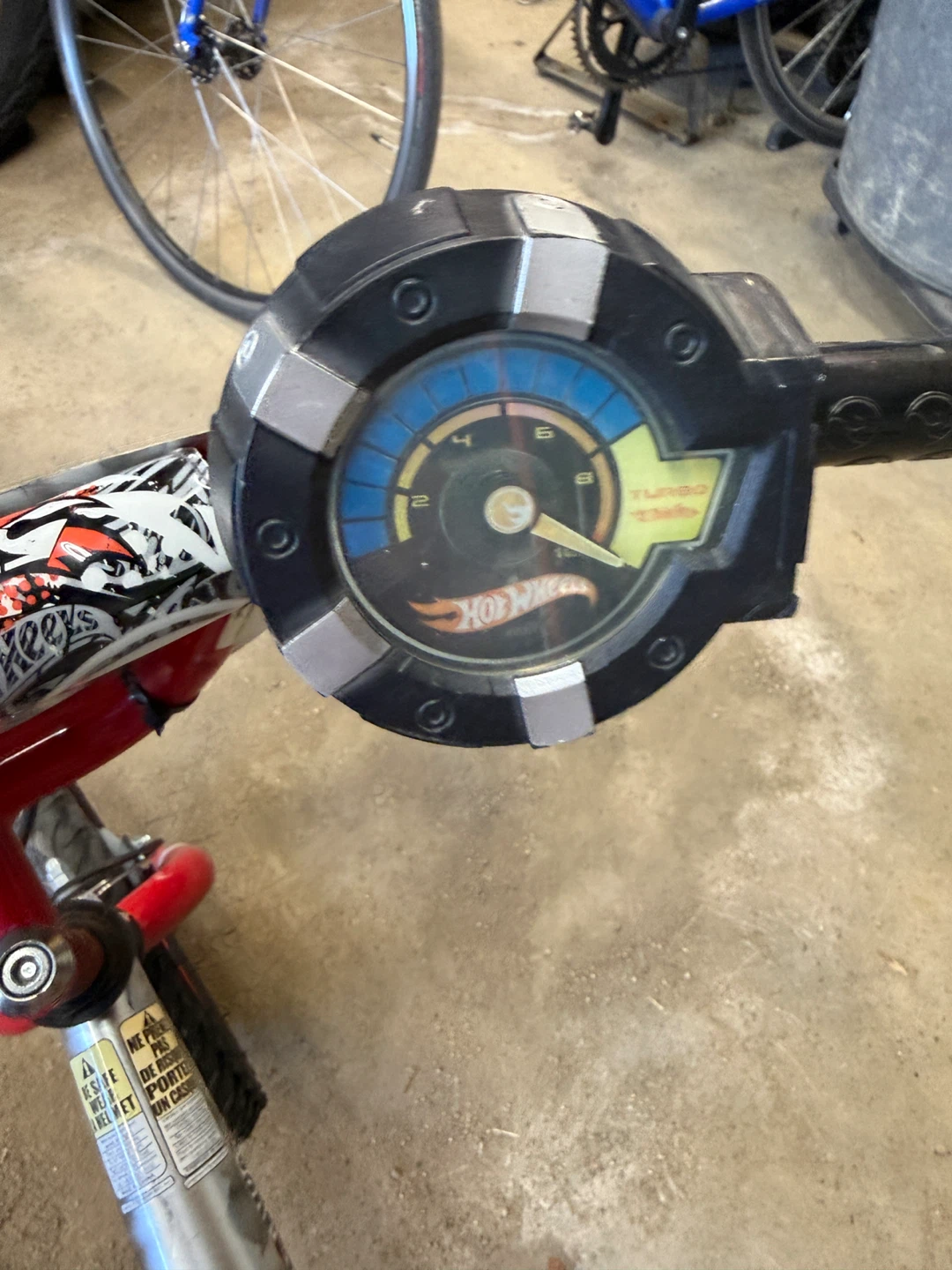 Hot Wheels 16-inch Kids Bike - photo 4