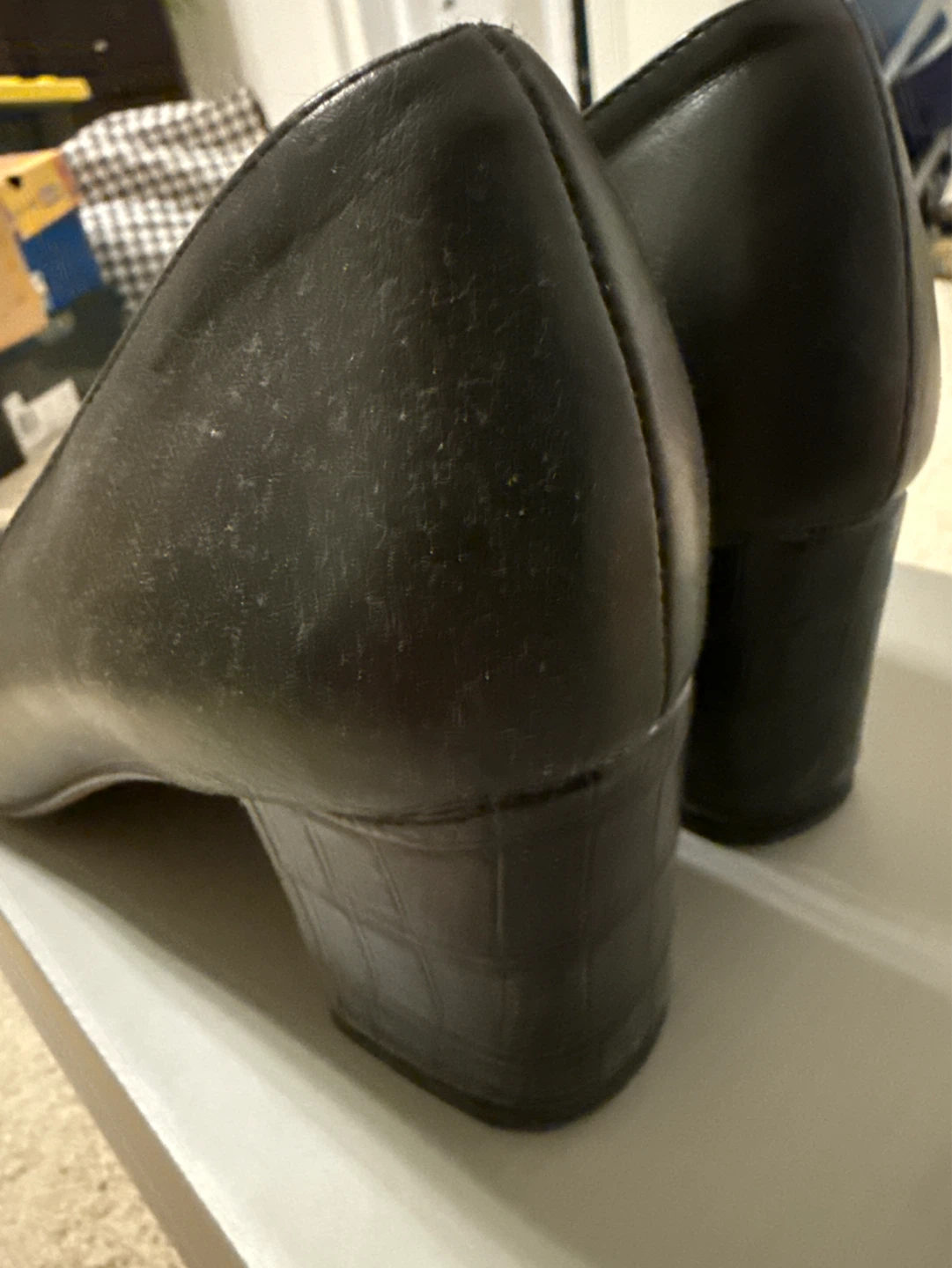 Black block heel pumps - photo 2