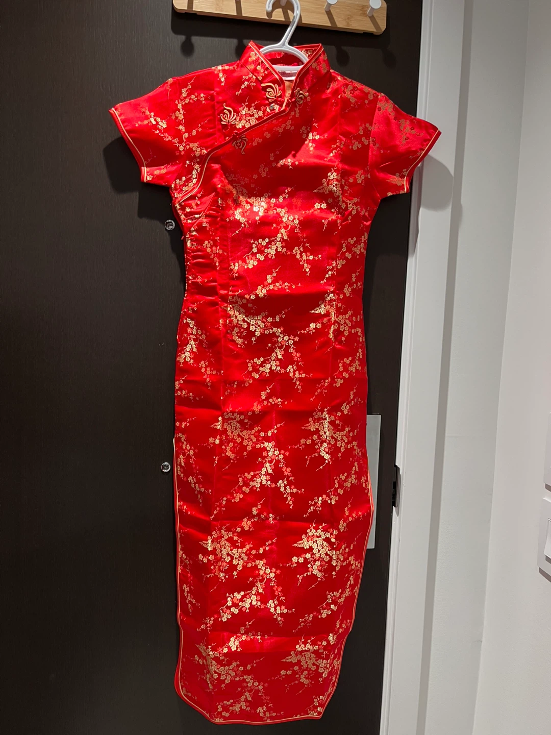 Brand new Red Floral Cheongsam Dress