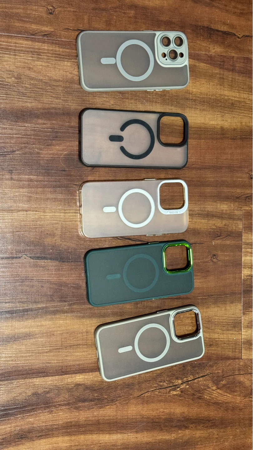 iPhone MagSafe Case Lot