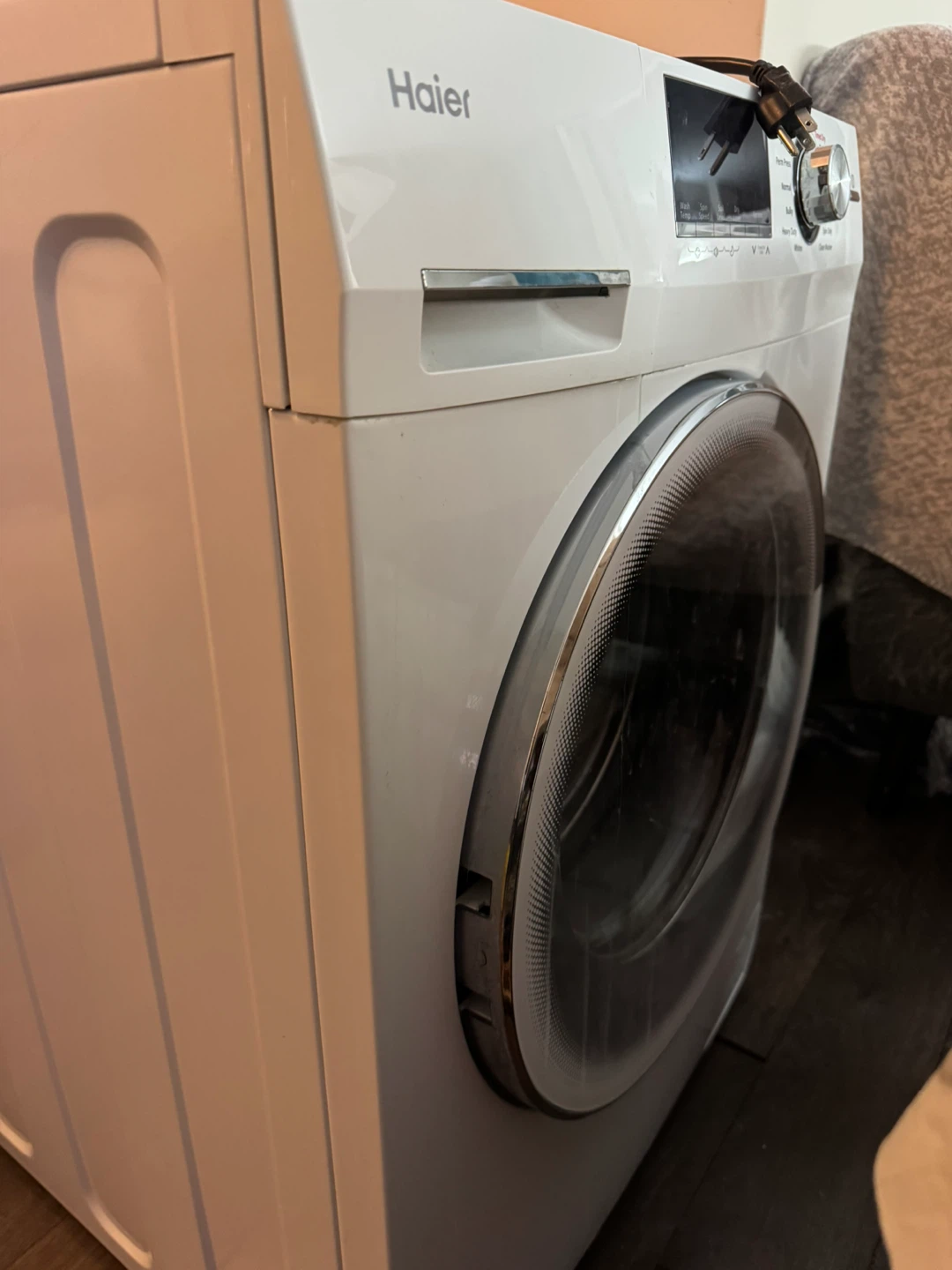 Haier Front Load Washing Machine - photo 2