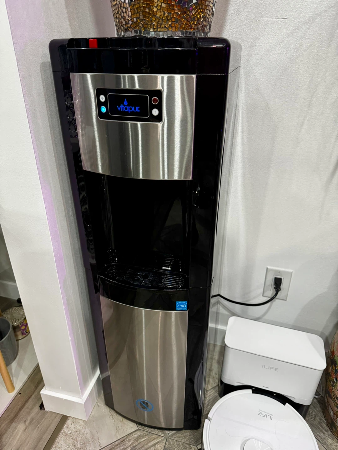 Vitapur Bottom Load Black/Stainless Steel Water Dispenser