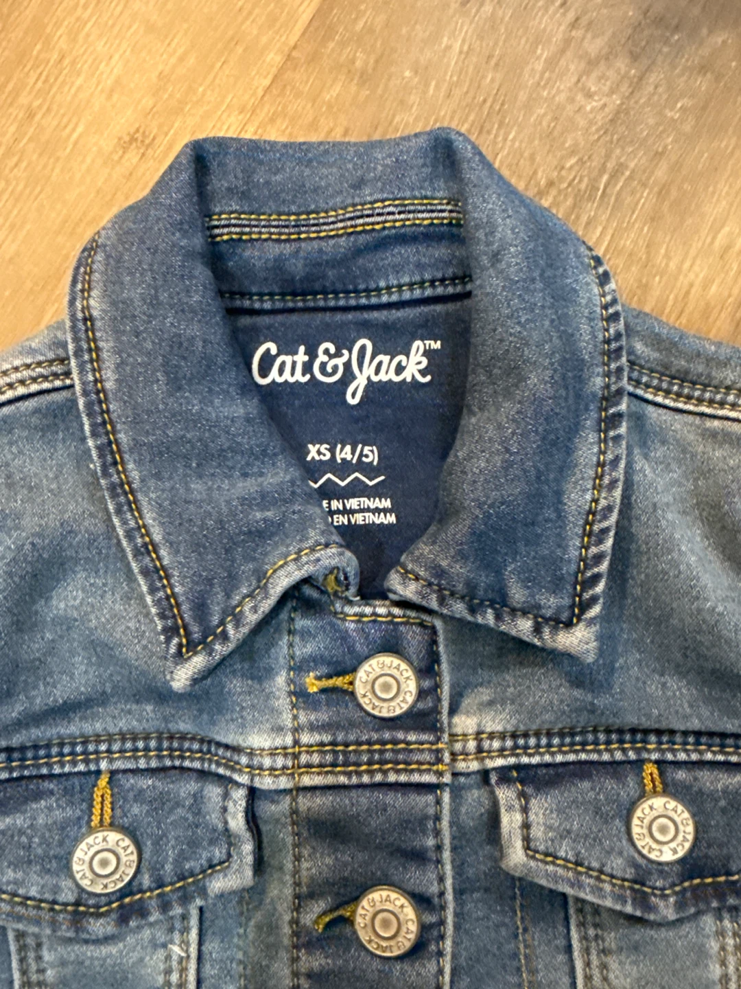 Cat & Jack Kids Denim Jacket XS (4/5) - photo 2