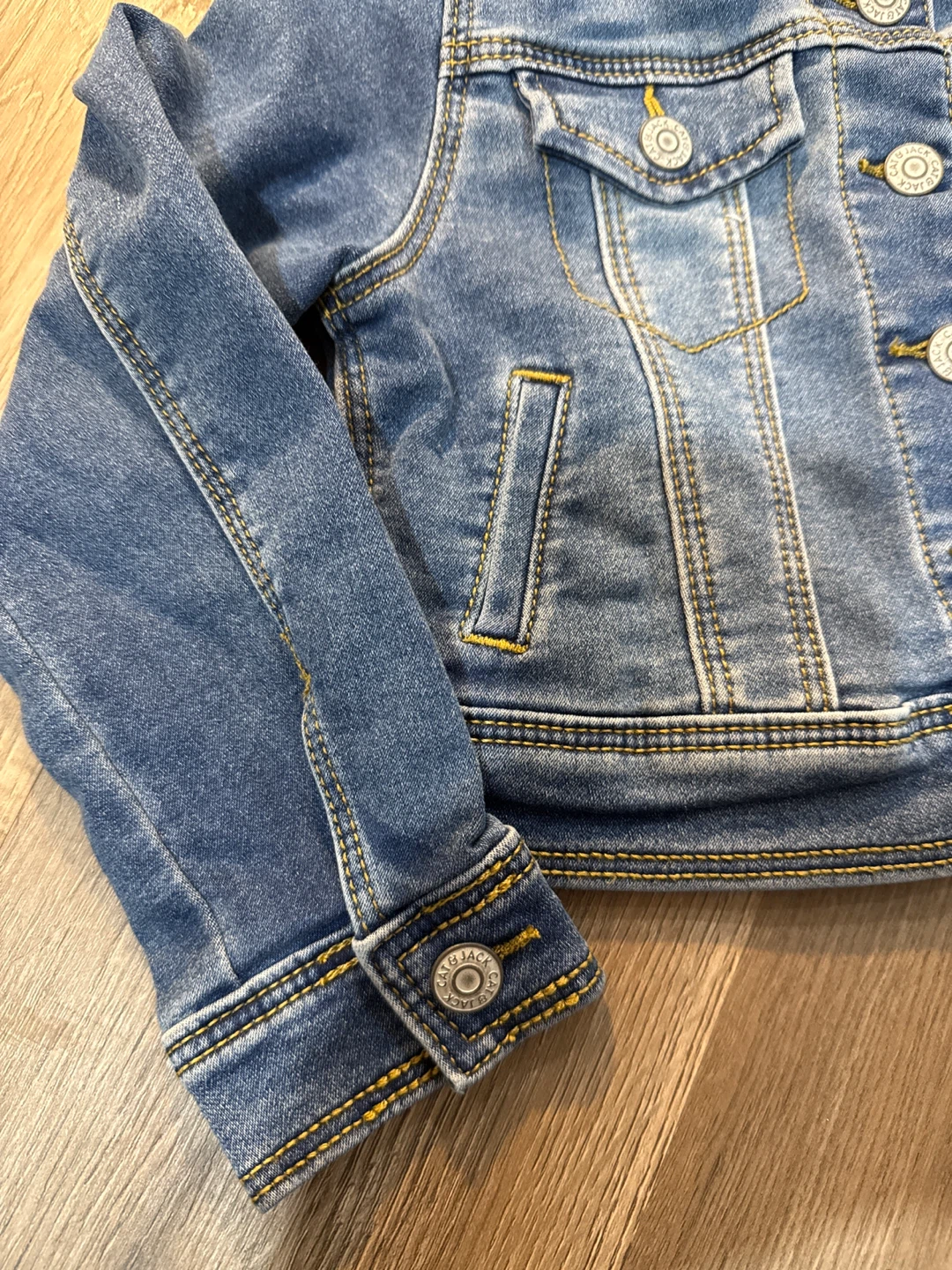 Cat & Jack Kids Denim Jacket XS (4/5) - photo 3