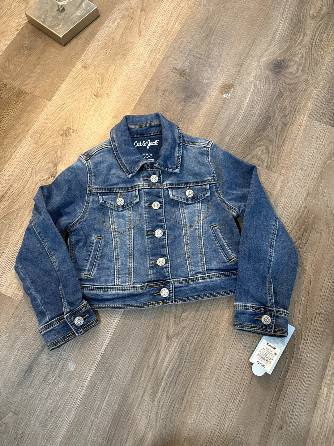 Cat & Jack Kids Denim Jacket XS (4/5)