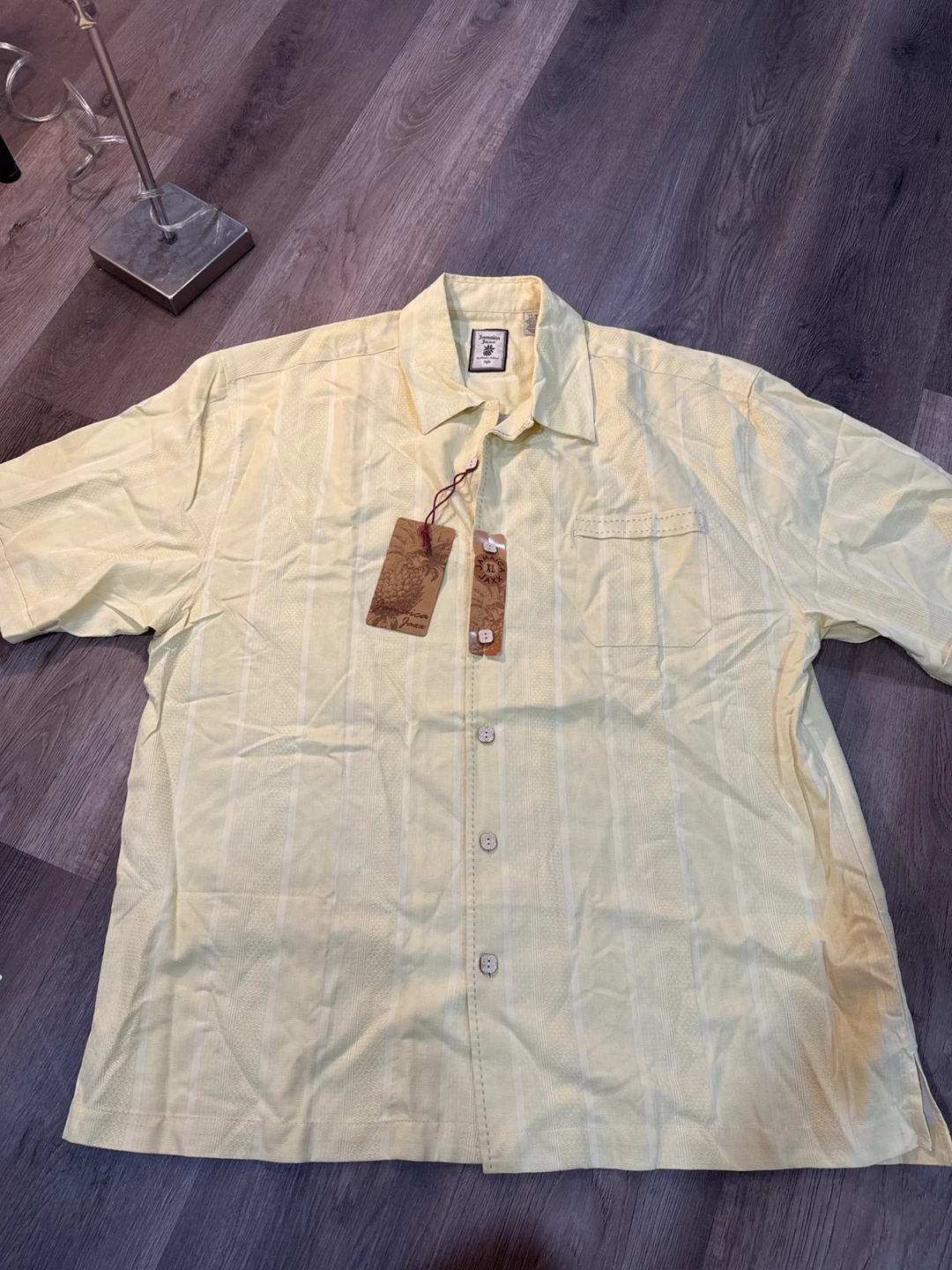 Jamaica Jaxx Men's Silk Short Sleeve Button Up Shirt - XL Yellow