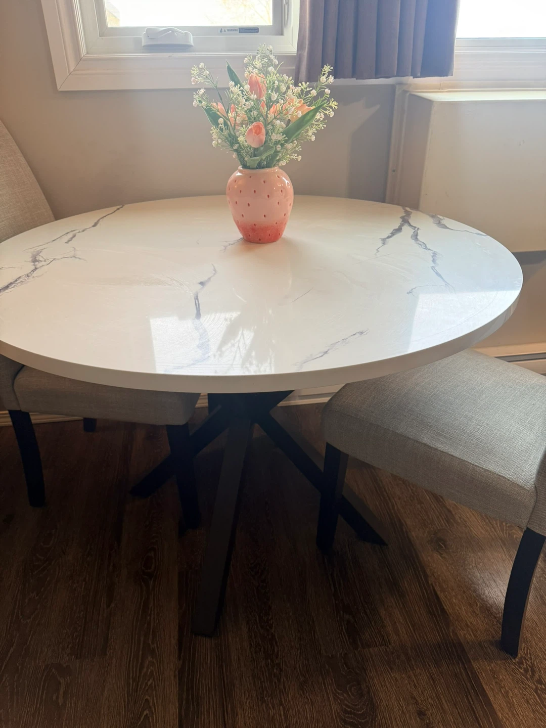 Round Marble-Look Dining Table and 4 Chairs Set - photo 4