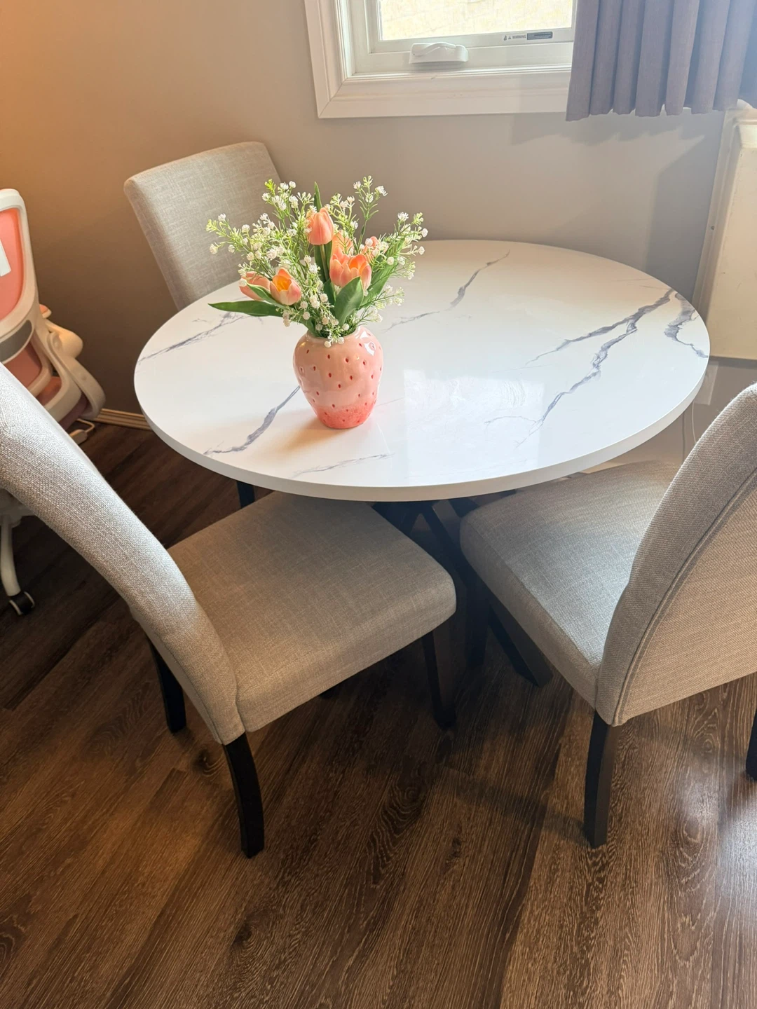 Round Marble-Look Dining Table and 4 Chairs Set - photo 3
