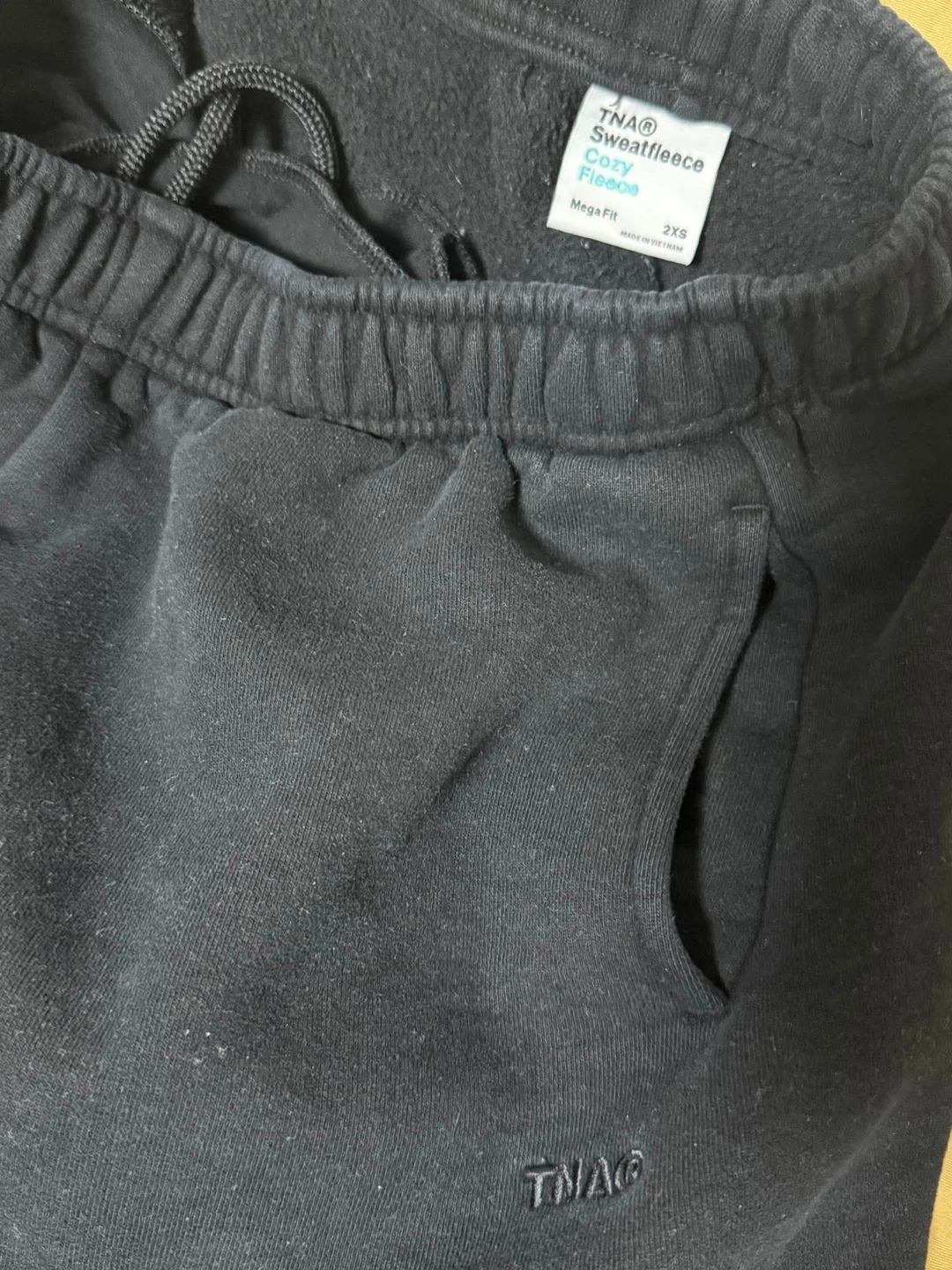TNA Cozy Fleece Sweatpants Black Mega Fit 2XS