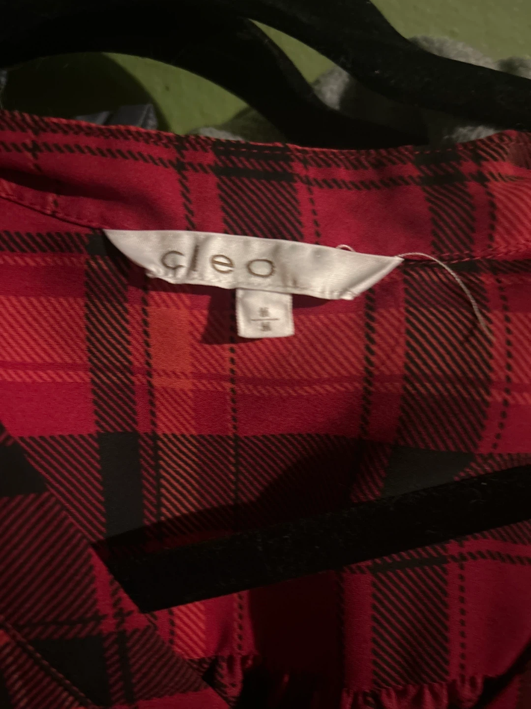 Cleo Red Plaid Button-Up Blouse Size Medium - photo 2