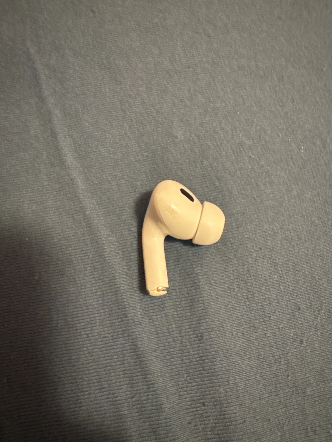 Apple AirPods Pro 2  (left  Earbud)