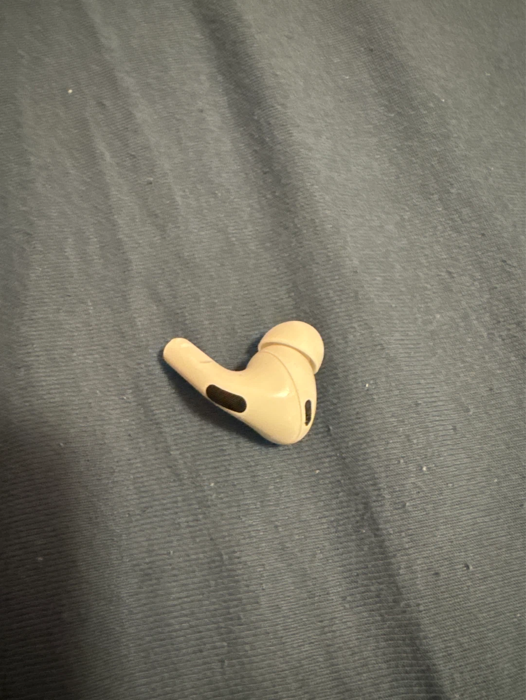 Apple AirPods Pro 2  (left  Earbud) - photo 2