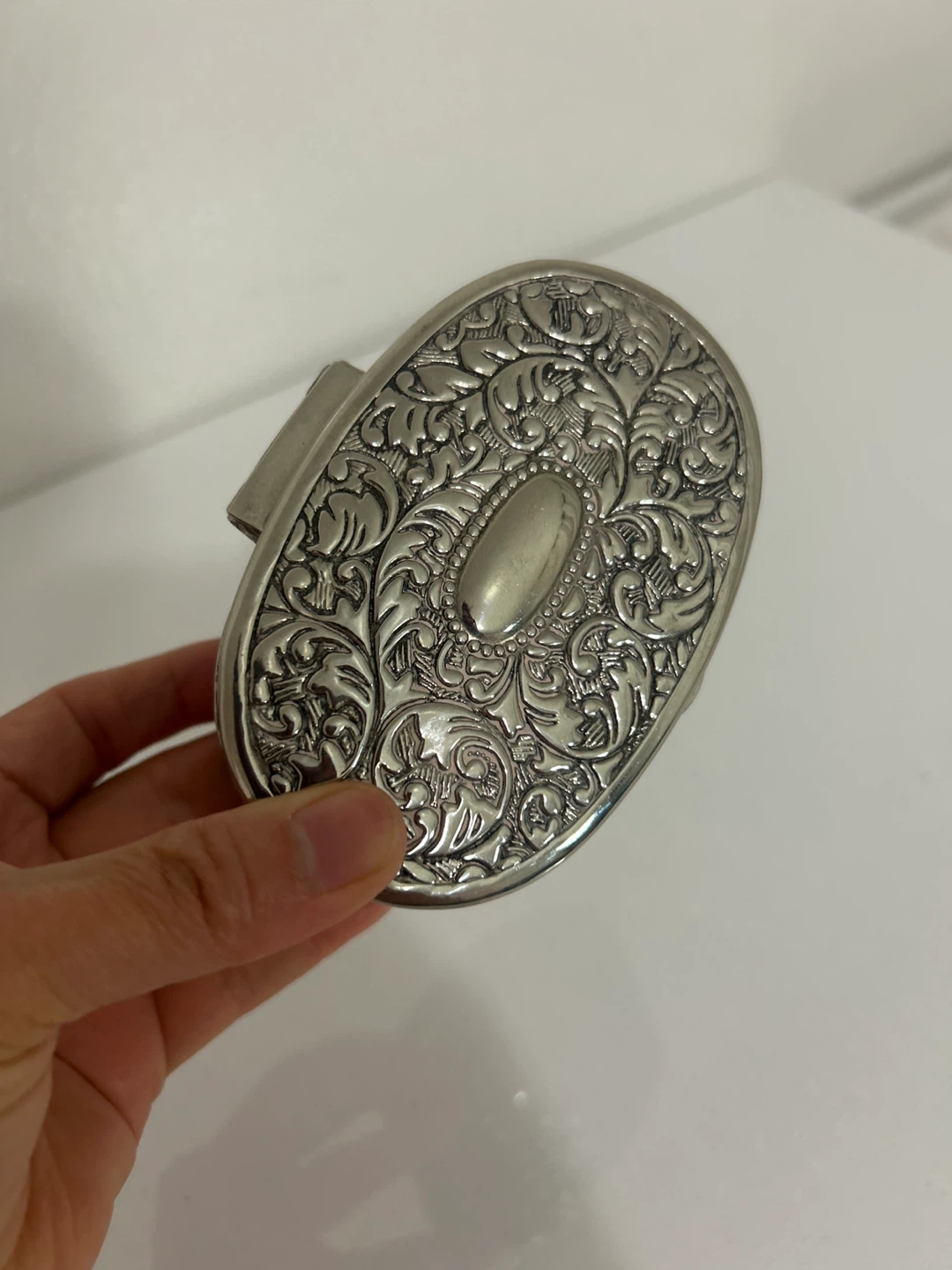 Elegance Silver Ornate Oval Trinket Box - photo 4