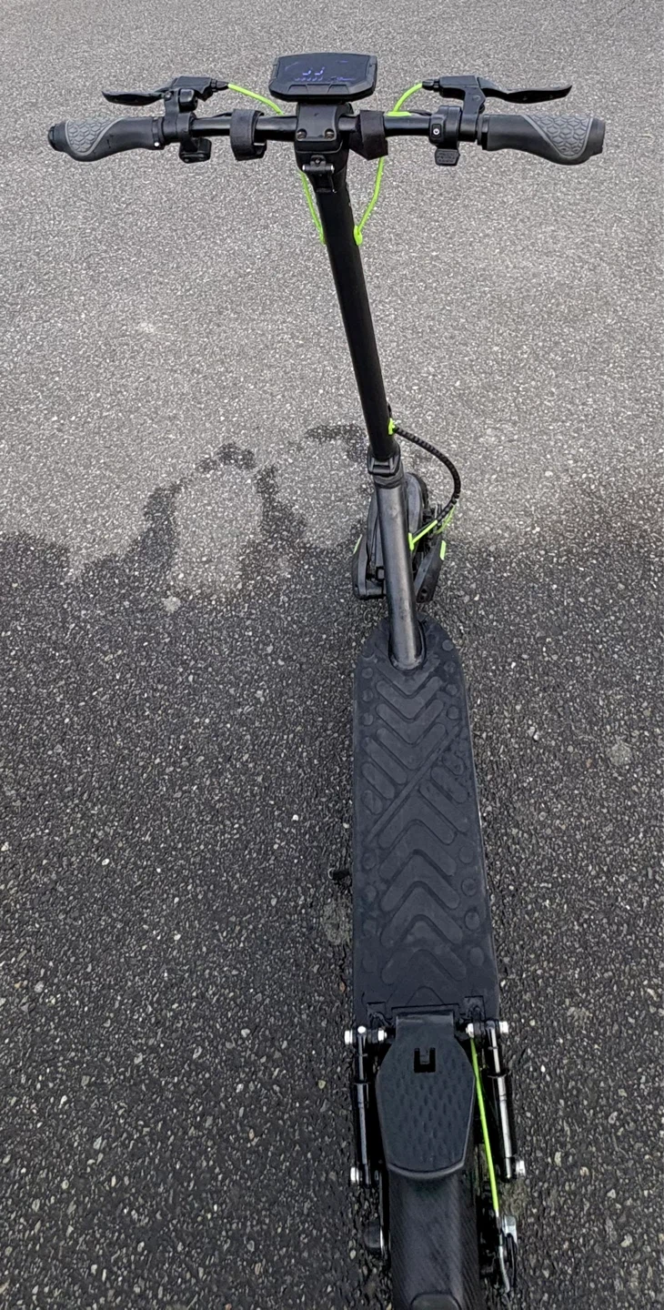Isinwheel s10 max electric scooter - photo 2