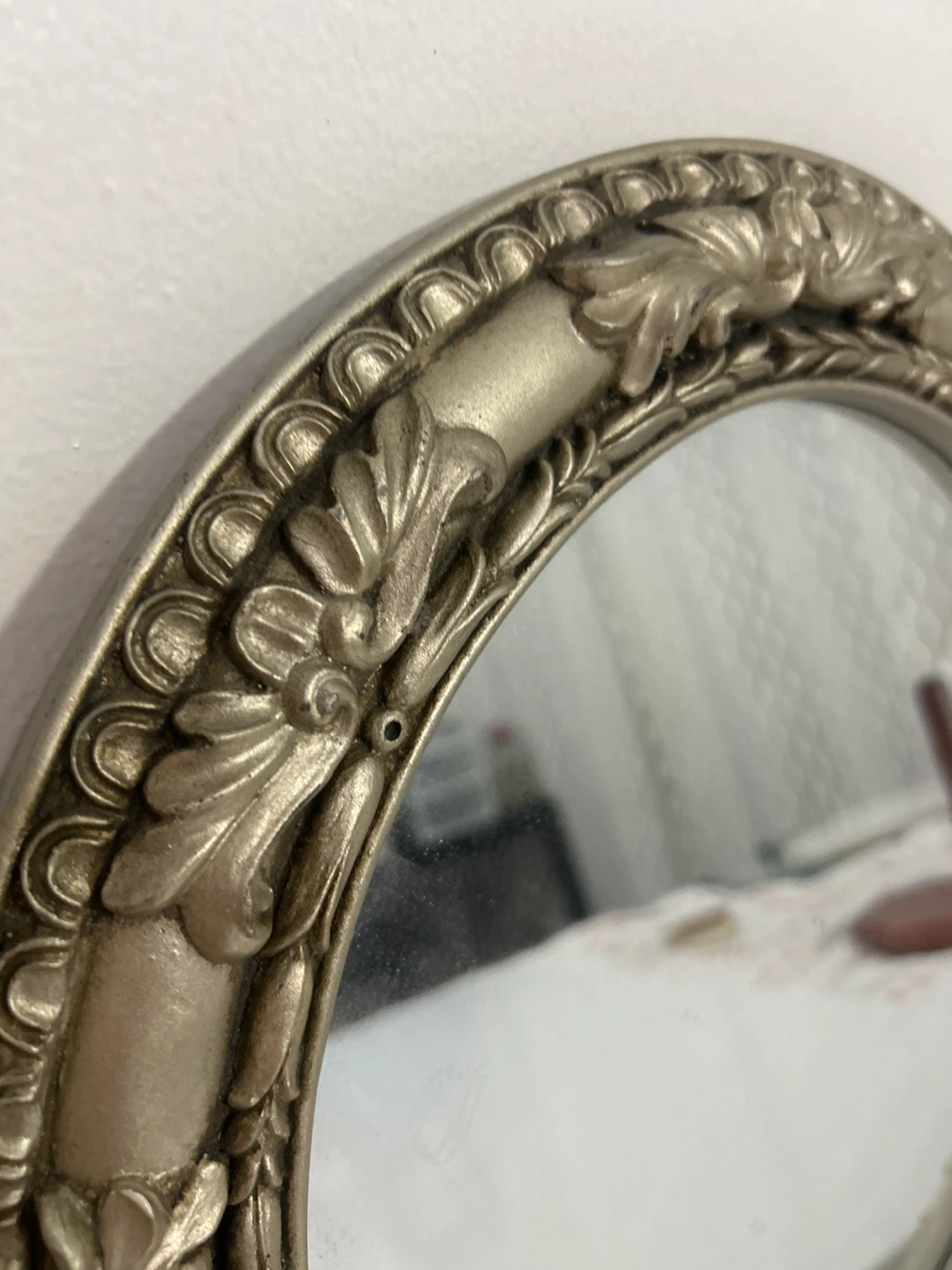 Decorative Ornate Round Wall Mirror - photo 3