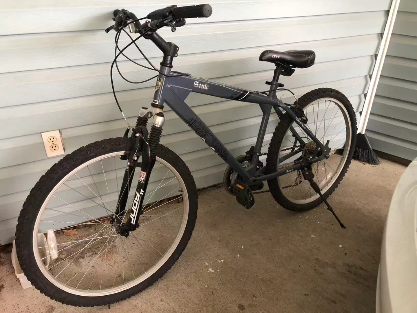 Dyno Force 21-Speed Mountain Bike