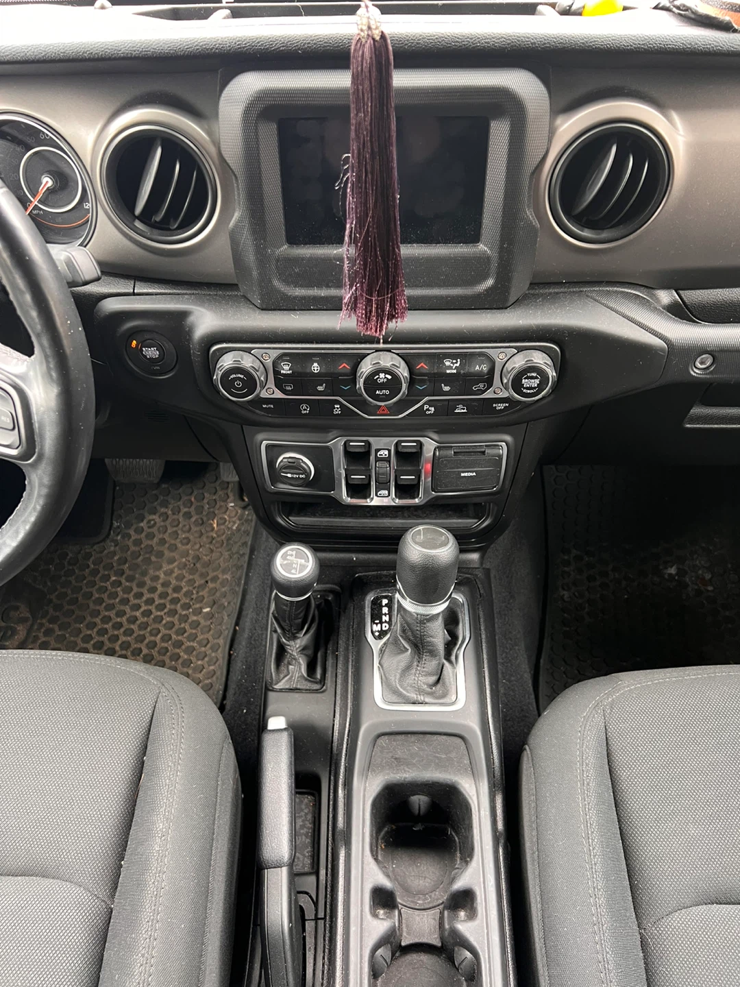 2021 Jeep Wrangler 2.0T Sport - photo 5