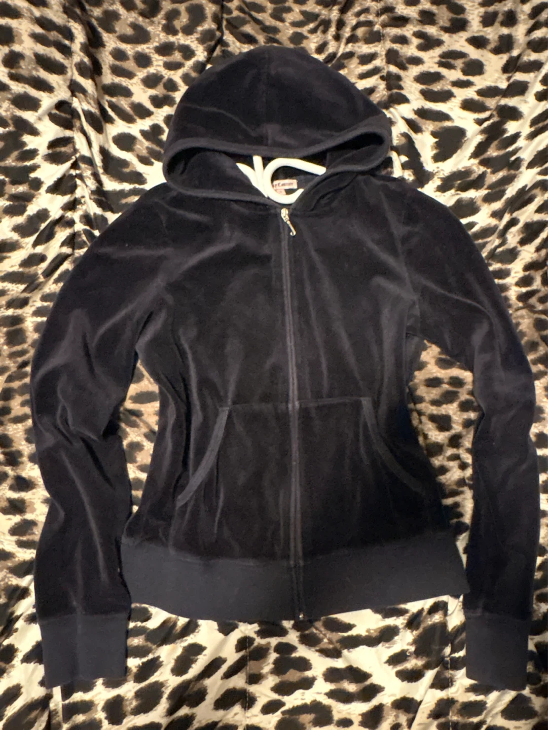 Juicy Couture Velour Hoodie - photo 2