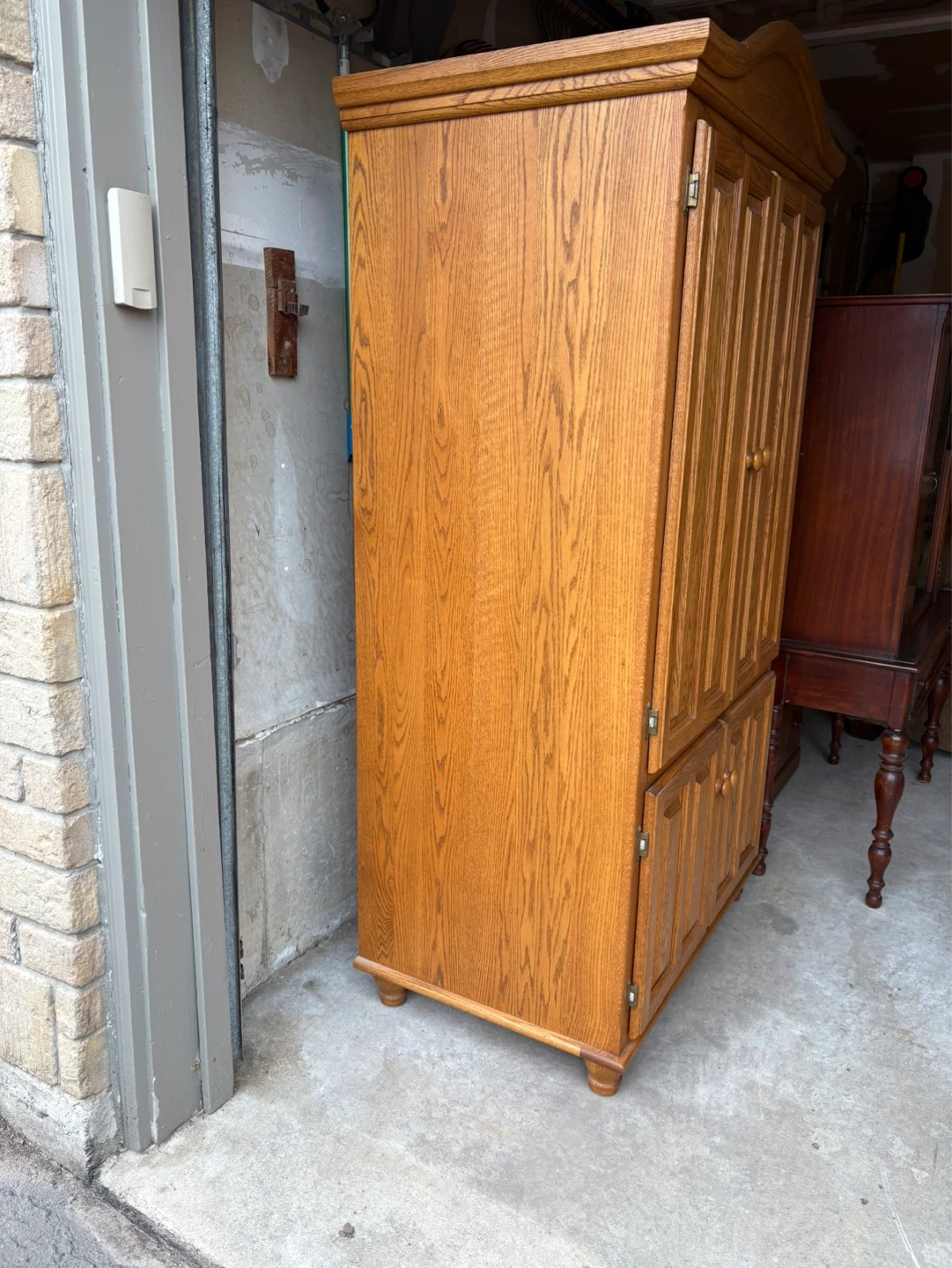 Solid Oak Armoire / Wardrobe - photo 3