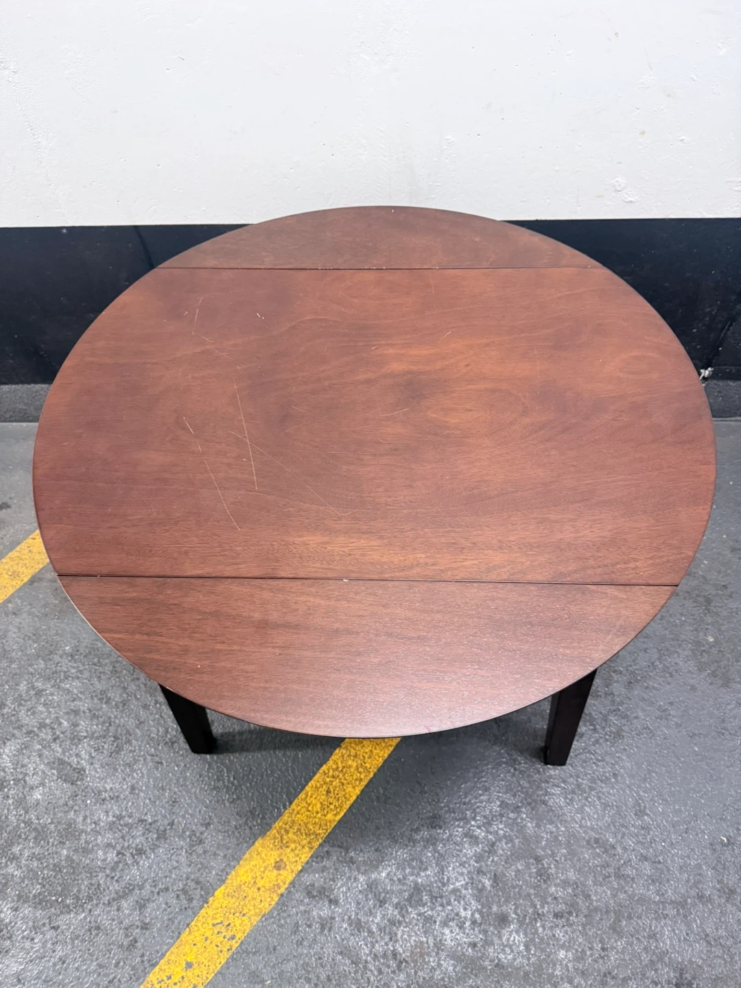 Round Drop Leaf Dining Table