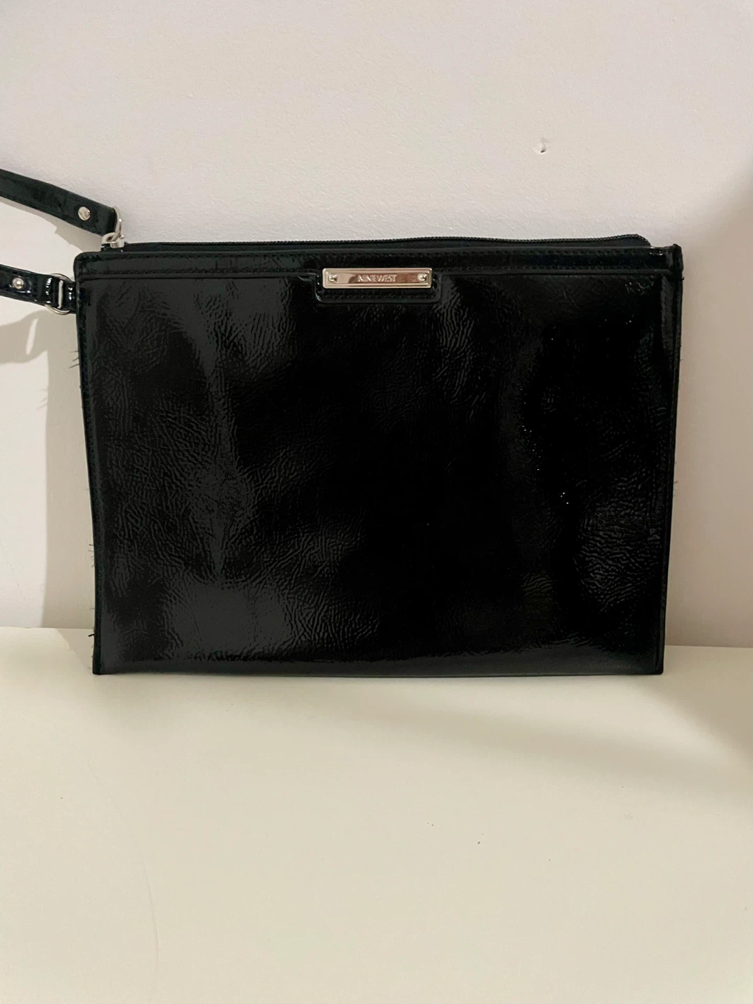 Nine West Black Patent Clutch Wristlet - photo 3