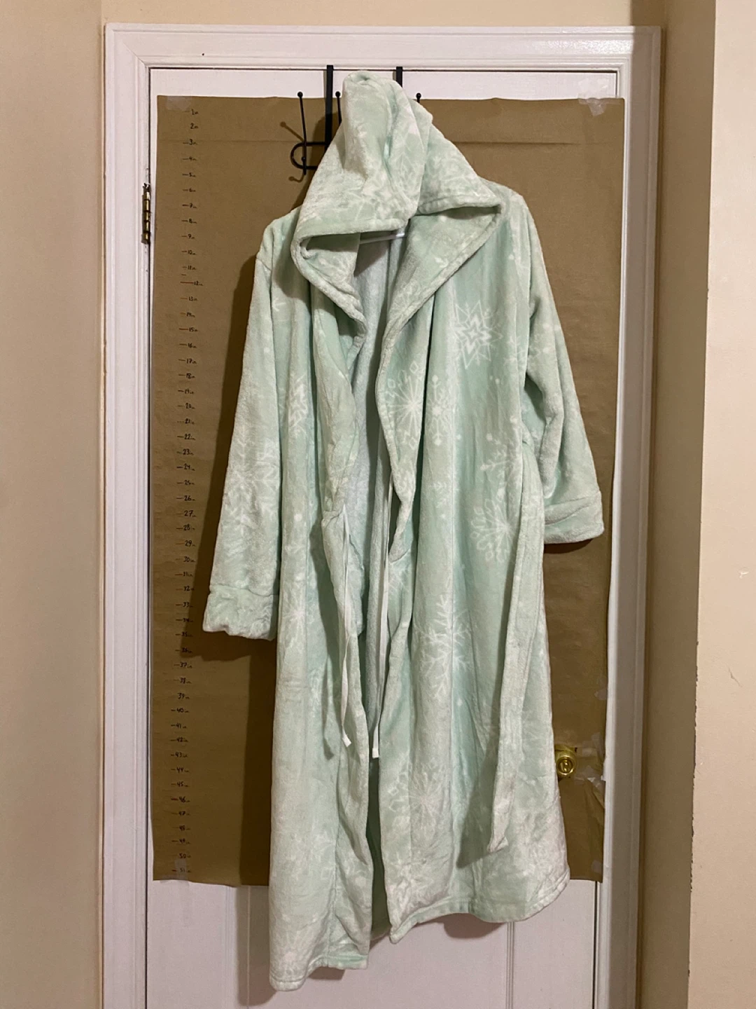 Mint Green Snowflake Fleece Robe with Hood