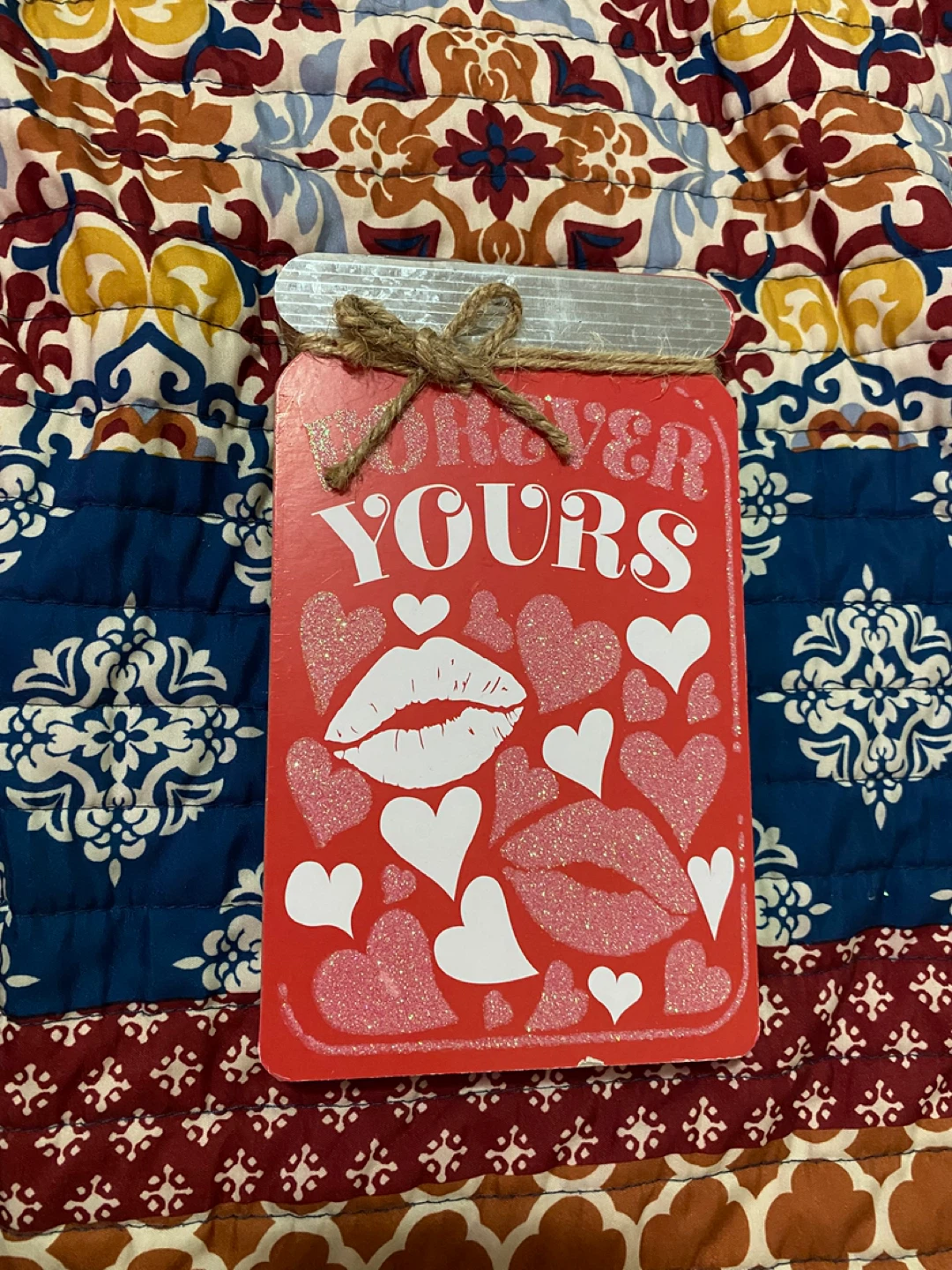 Valentine's Day Wall Decor Lot - photo 3