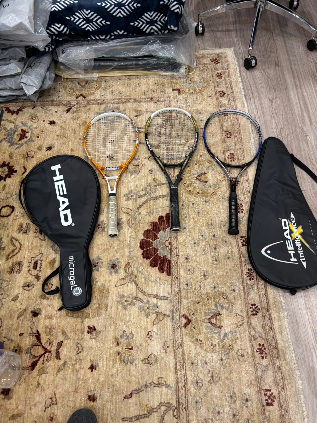 Set of 3 HEAD Tennis Racquets with Covers - photo 3