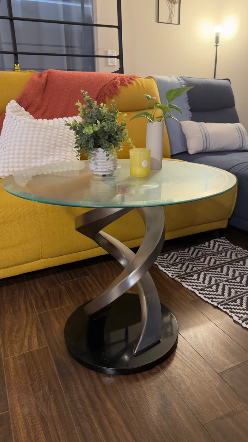 Bagdai Round Glass Top Metal Base Table