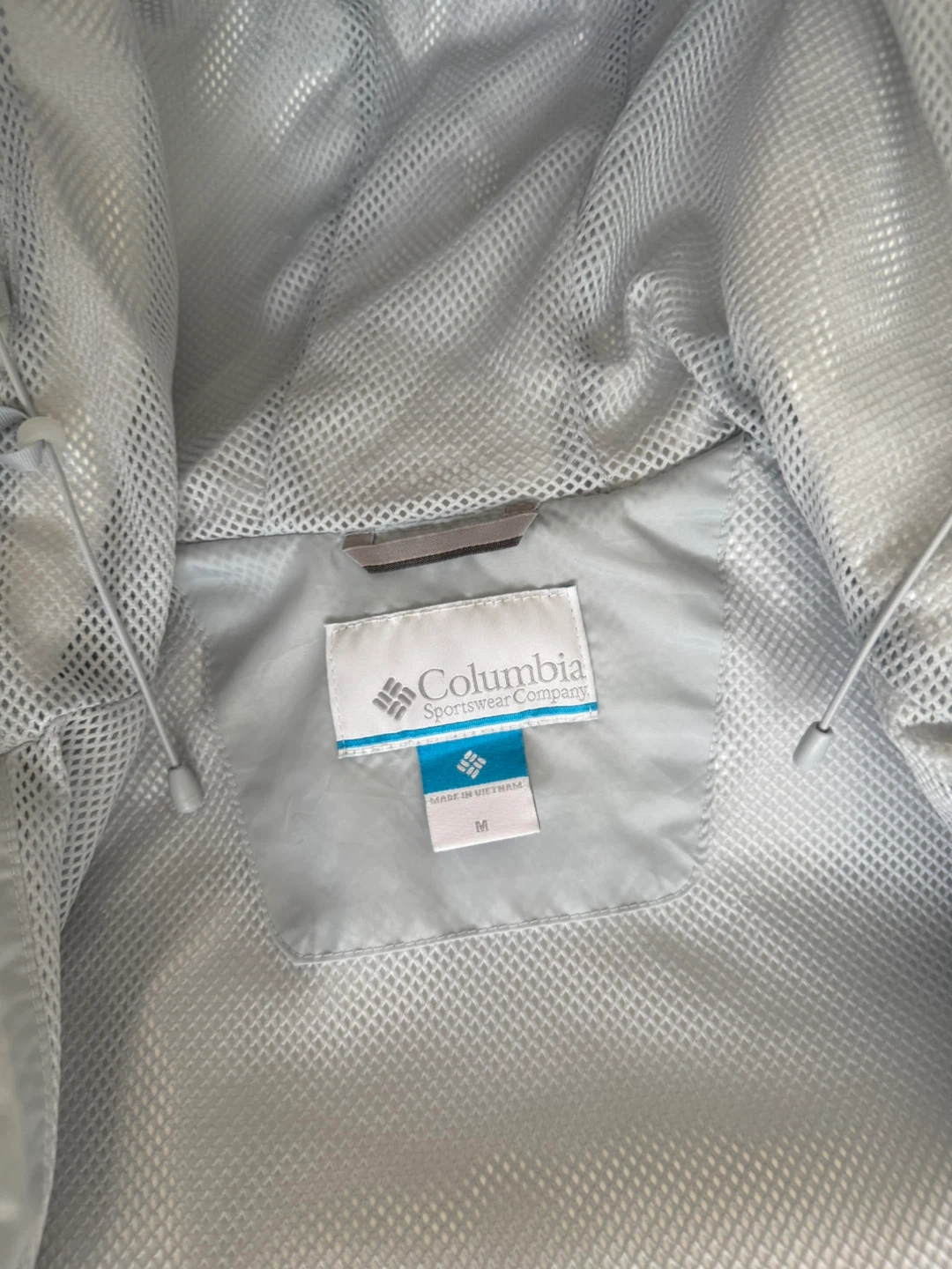 Columbia Women's Waterproof Hooded Jacket - Size M - photo 3