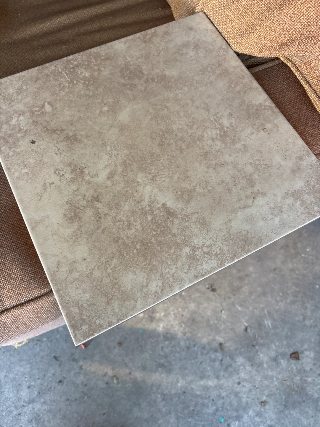 Garage sale 5/25/26 . House supplies tiles. Black granite 5piece - photo 4