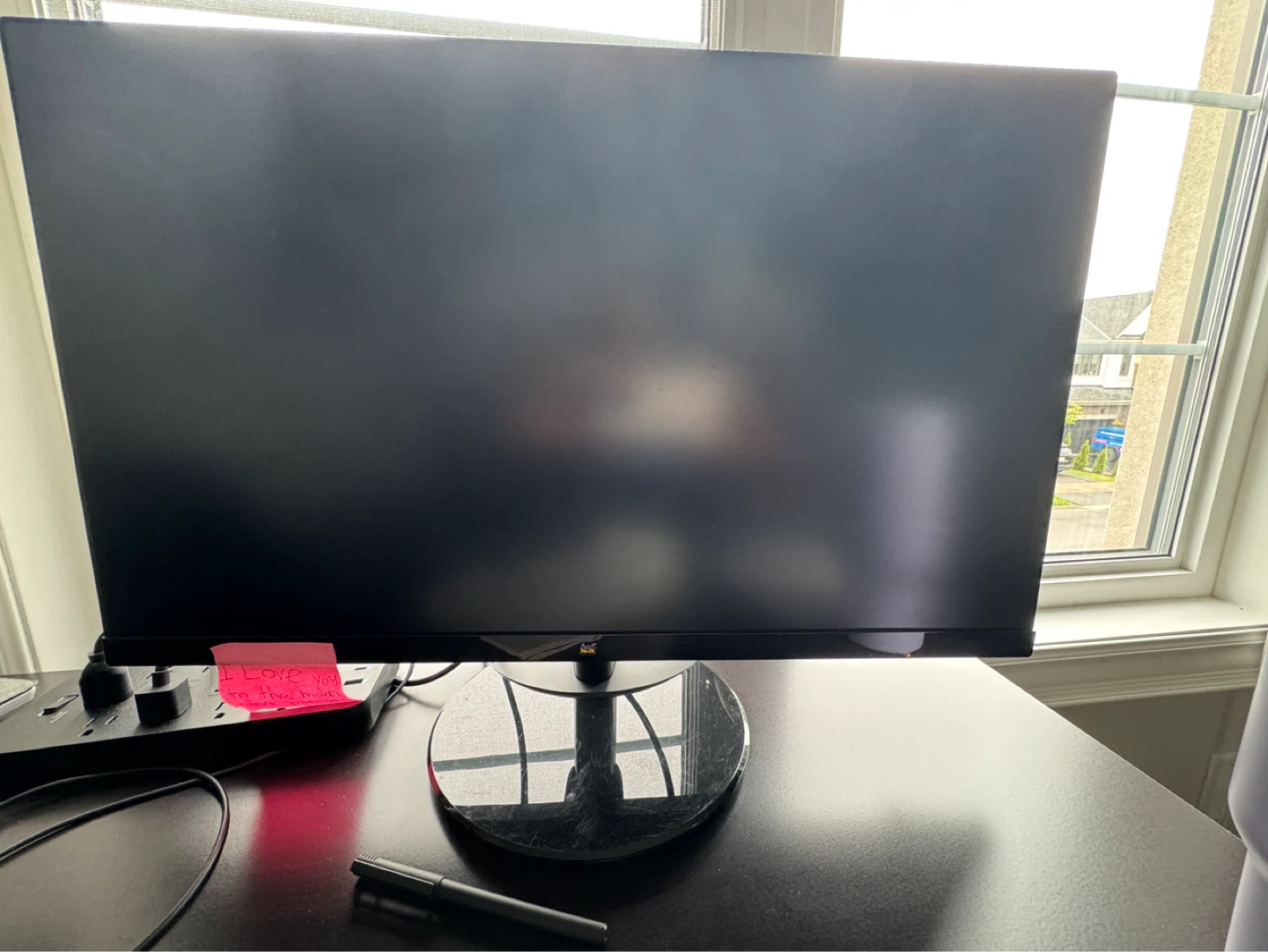 LG 27" Computer Monitor