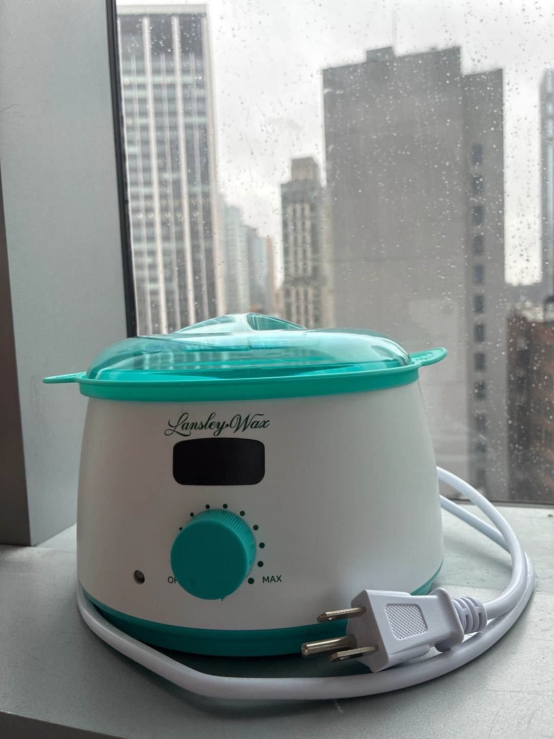 Lansley Wax All-I’m-One Waxing Kit Warmer Machine Free Wax Beads - photo 5