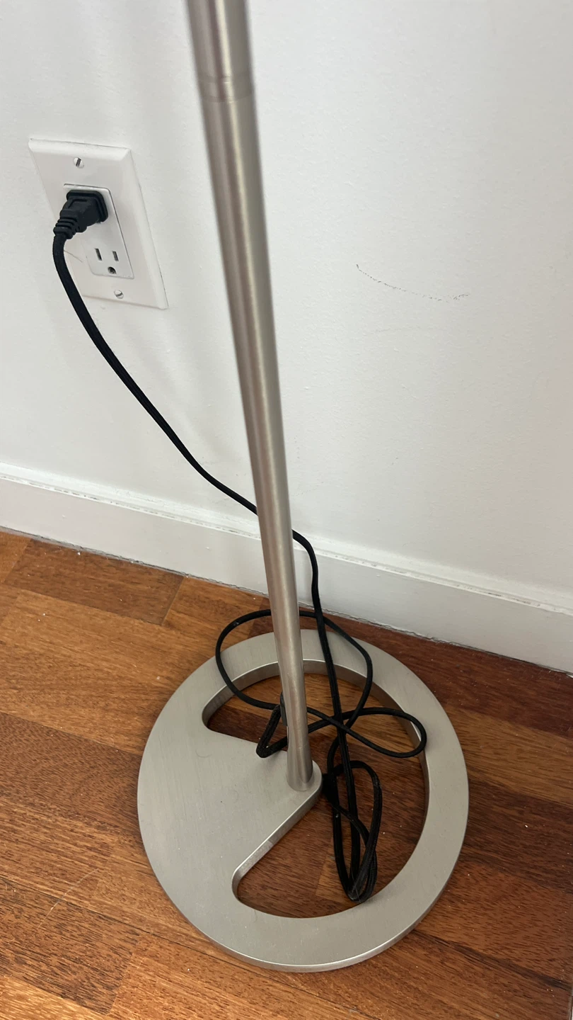 IKEA Floor Lamp - photo 4