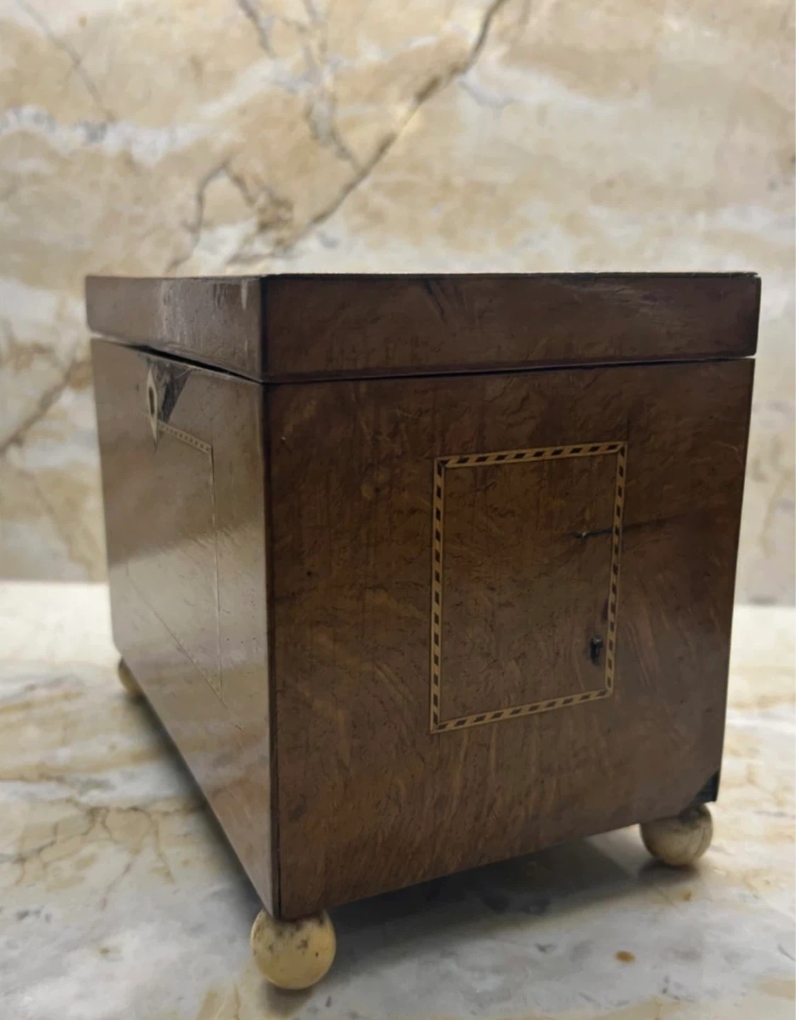 Late 18th c. English Adam Style Yew wood Tea Caddy - photo 5