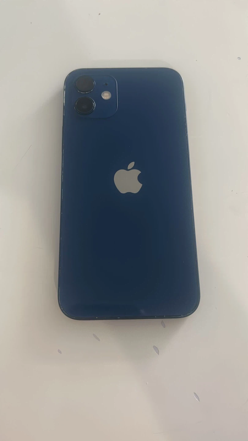iPhone 12 - photo 2