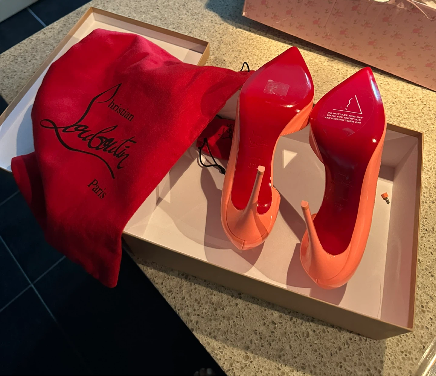 Christian Louboutin Iriza 100mm Patent Leather Heels Size 37.5 - photo 3