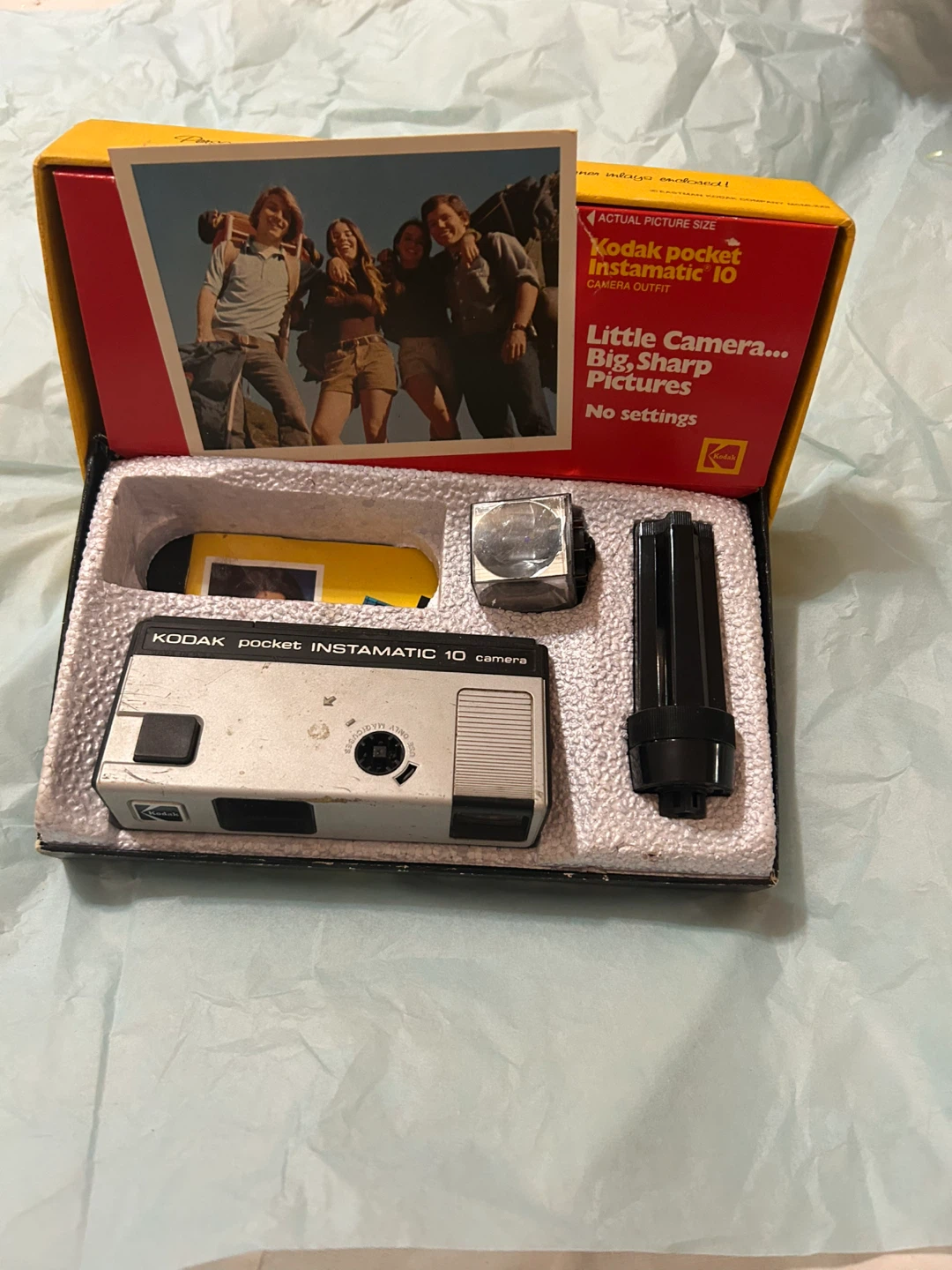 Vintage Kodak  Pocket Instamatic 10 Camera Outfit