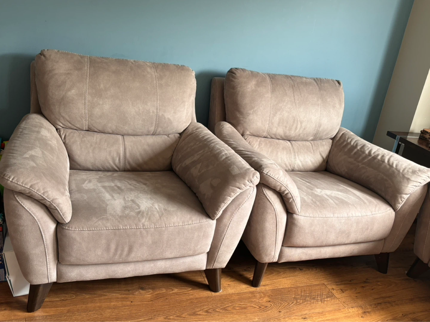 Leon’s Set of 2 Taupe Accent Chairs and 1 Sofa - photo 4